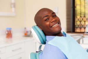 Male patient visiting dentist in Jacksonville for checkup